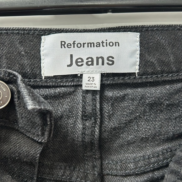 Reformation Jean skirt - Picture 2 of 6
